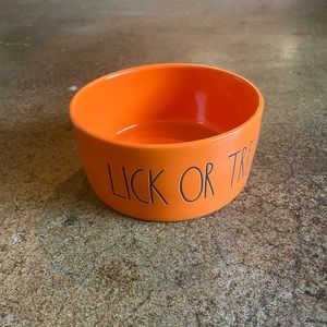 Rae Dunn Accents - NEW Rae Dunn Halloween Pet Dog Cat Bowl Rae Dunn Accents - NEW Rae Dunn Halloween Pet Dog Cat Bowl